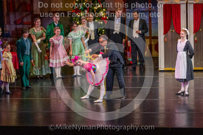 20251129192110-R62-129538