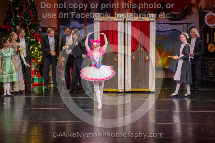 20251129192130-R62-129544