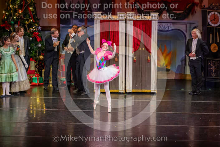 20251129192136-R62-129555