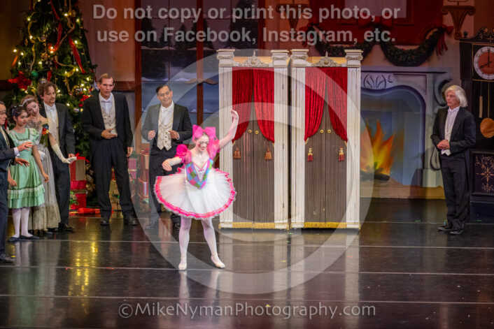 20251129192157-R62-129590