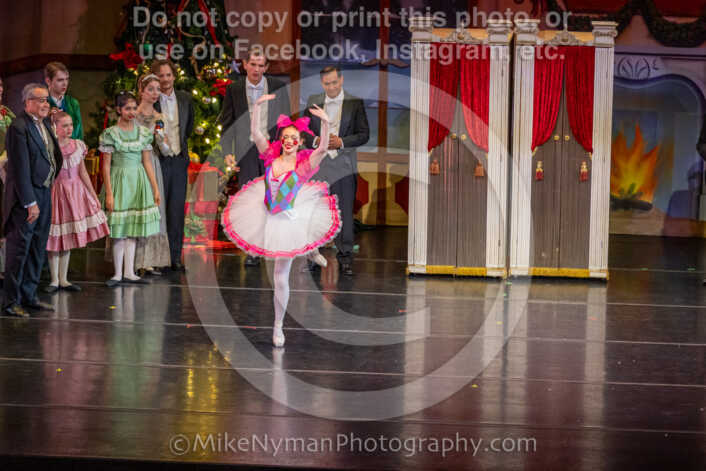 20251129192214-R62-129604