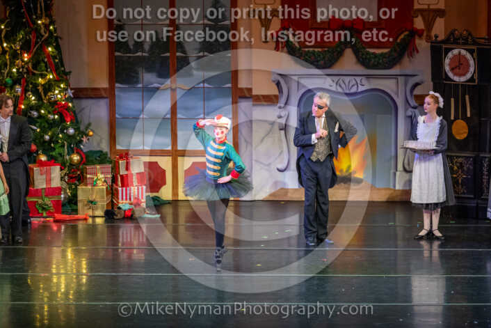 20251129192332-R62-129671