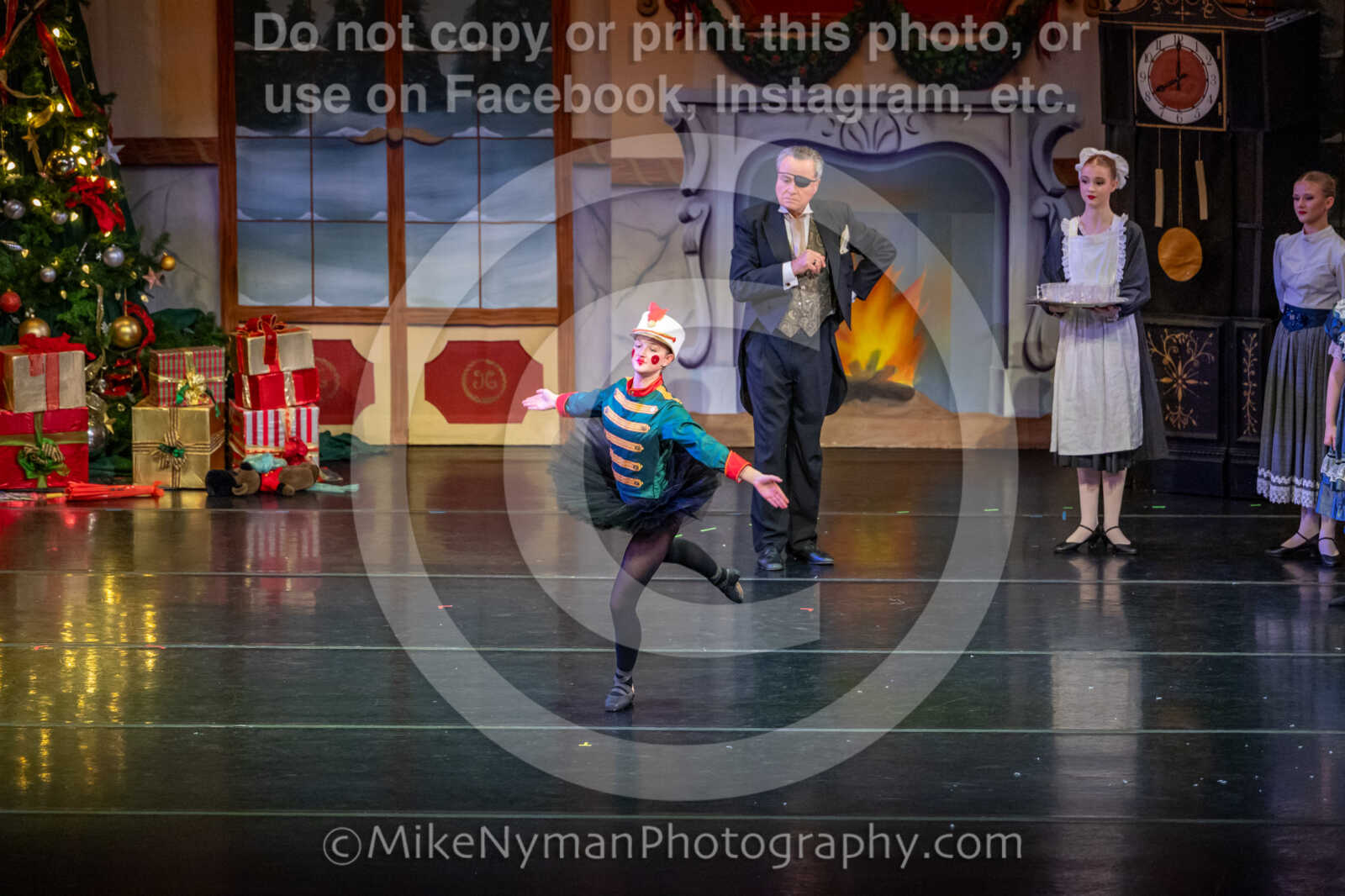 20251129192337-R62-129681