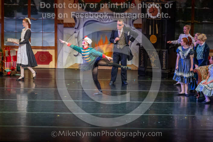 20251129192346-R62-129702