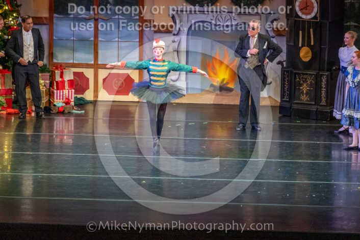 20251129192402-R62-129730