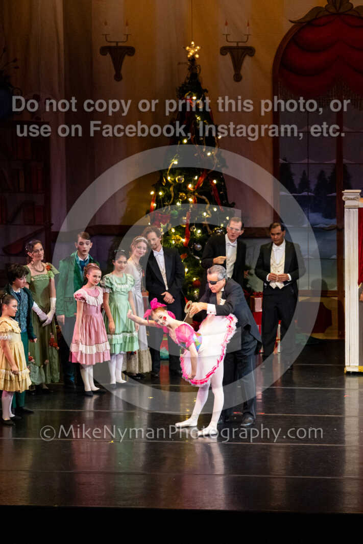 20251220182051-EQ7A0263