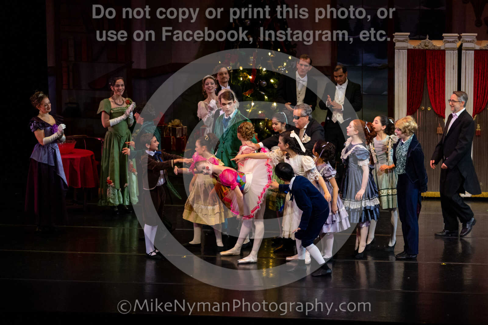 20251220182246-EQ7A0395