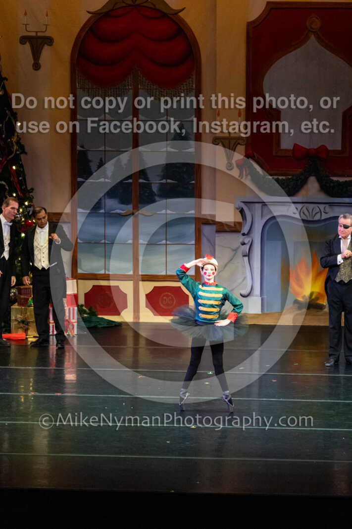 20251220182332-EQ7A0441