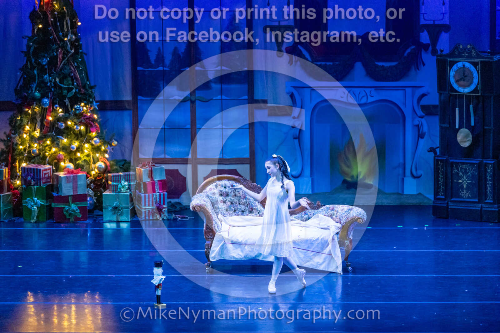 20251129193152-R62-130065