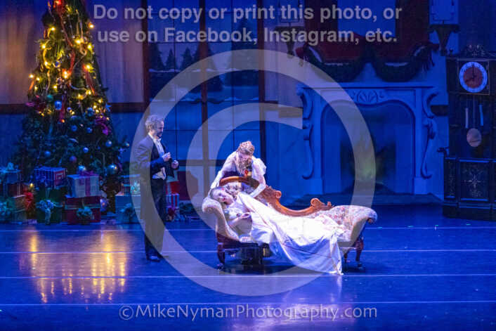 20251129193221-R62-130077