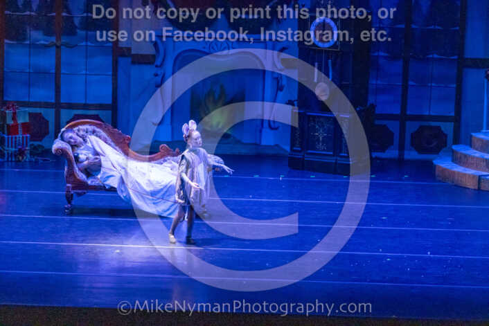 20251129193238-R62-130082