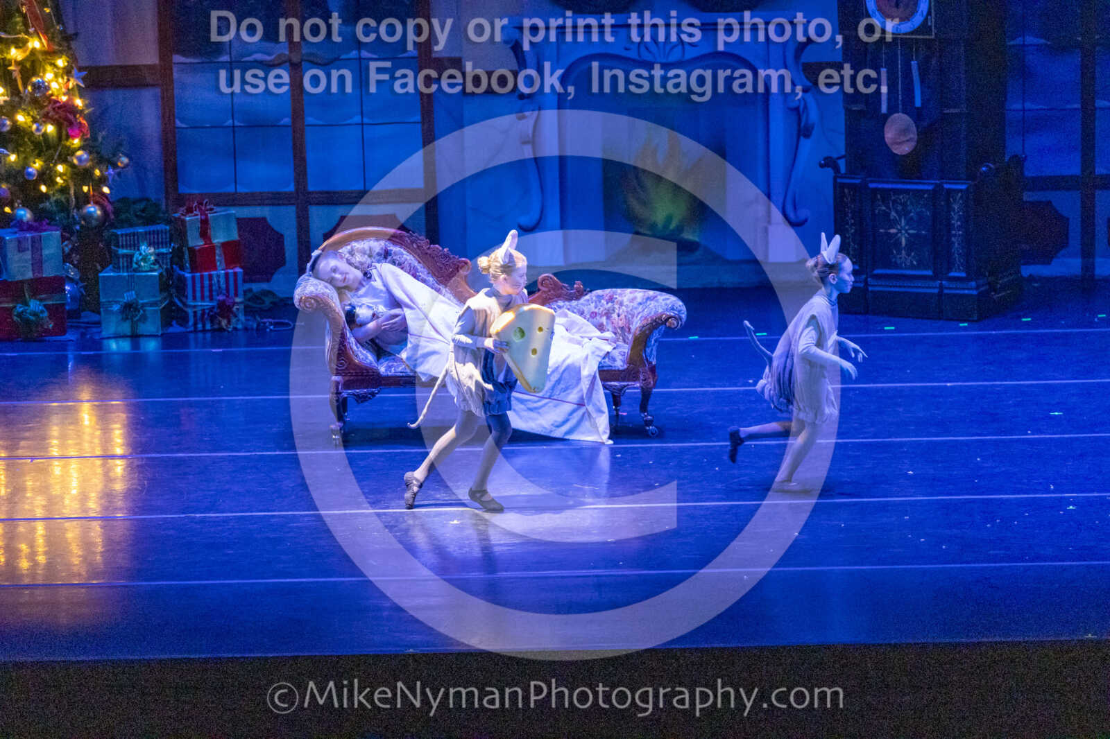 20251129193246-R62-130091