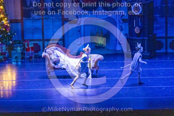 20251129193246-R62-130092