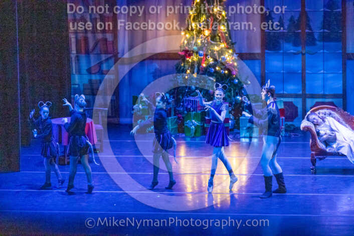 20251129193252-R62-130093