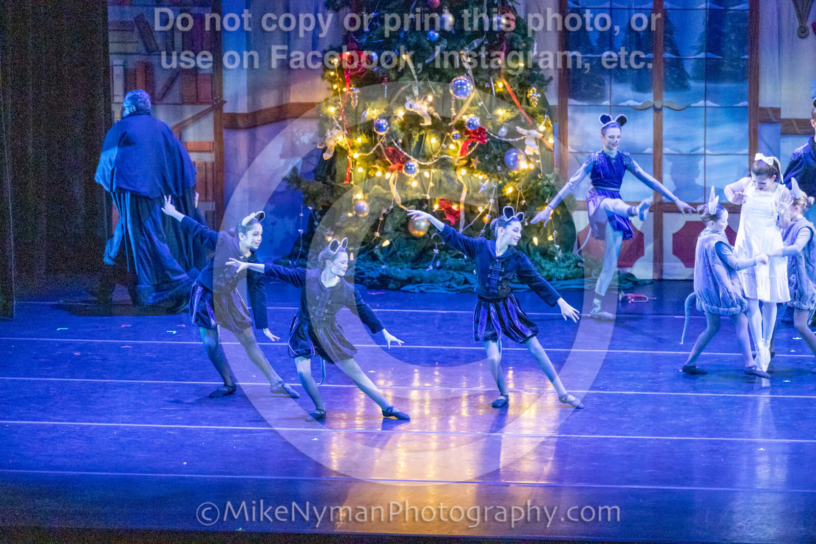 20251129193601-R62-130229