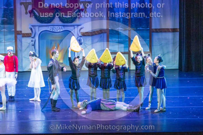 20251129194010-R62-130415