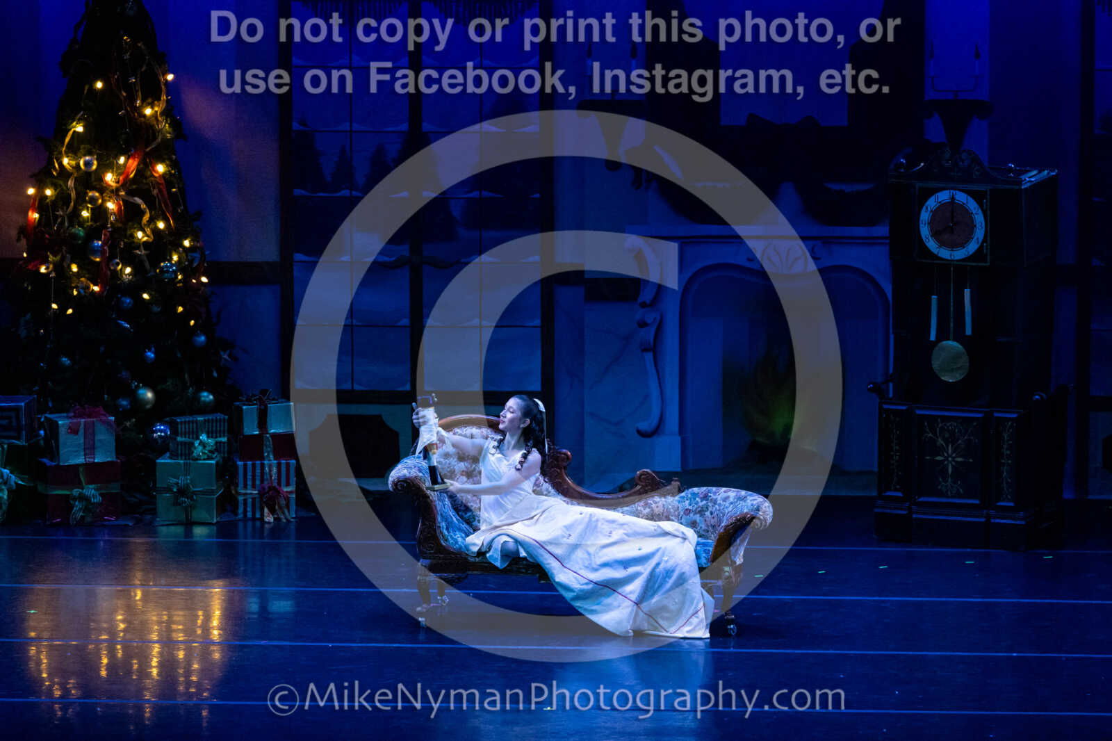 20251220183142-EQ7A0708