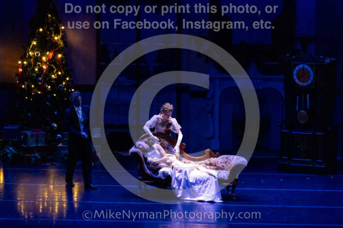 20251220183155-EQ7A0711