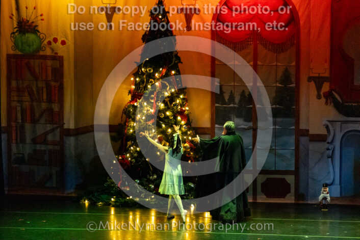 20251220183531-EQ7A0783