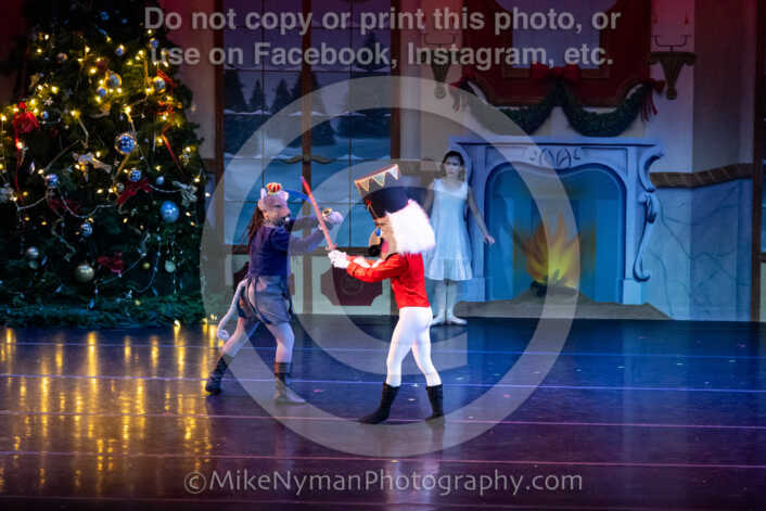 20251220183851-EQ7A0905