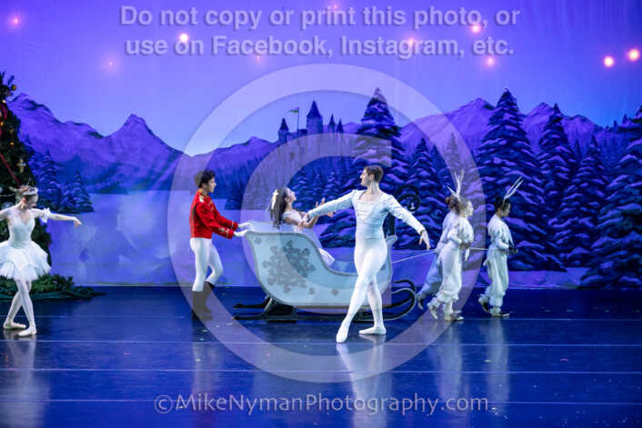 20251129194227-R62-130481