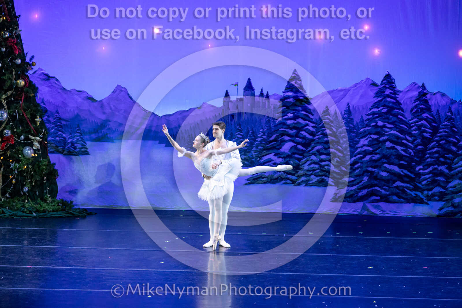 20251129194242-R62-130495