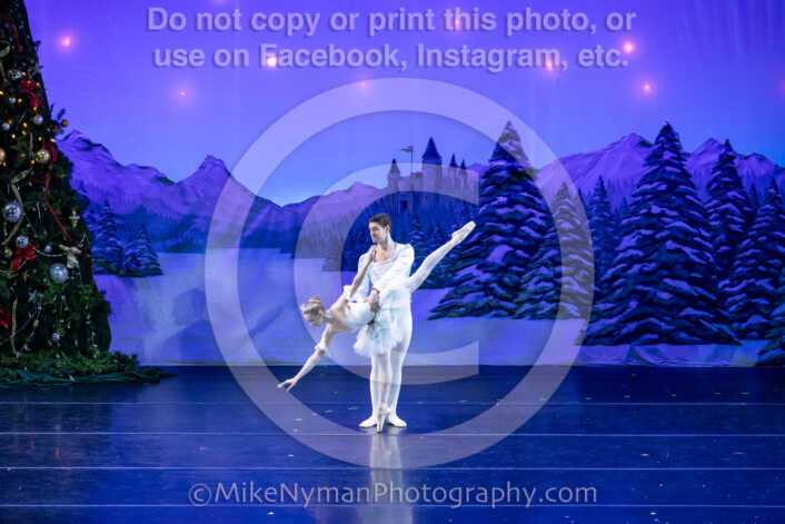 20251129194243-R62-130497