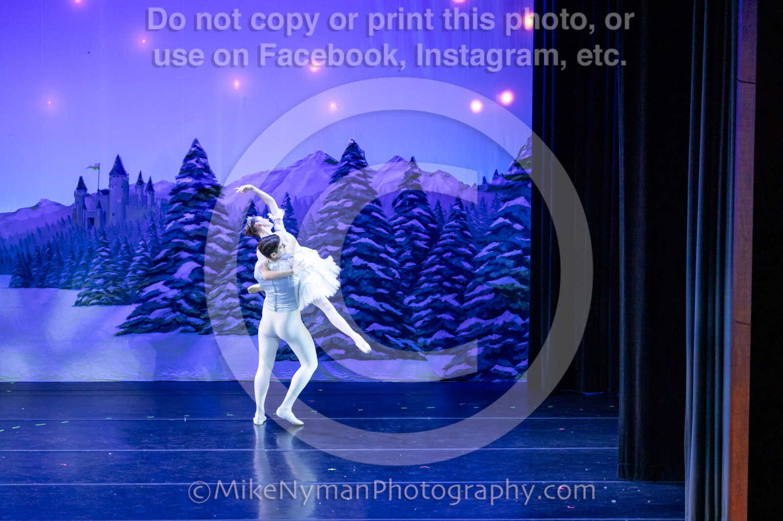 20251129194413-R62-130584