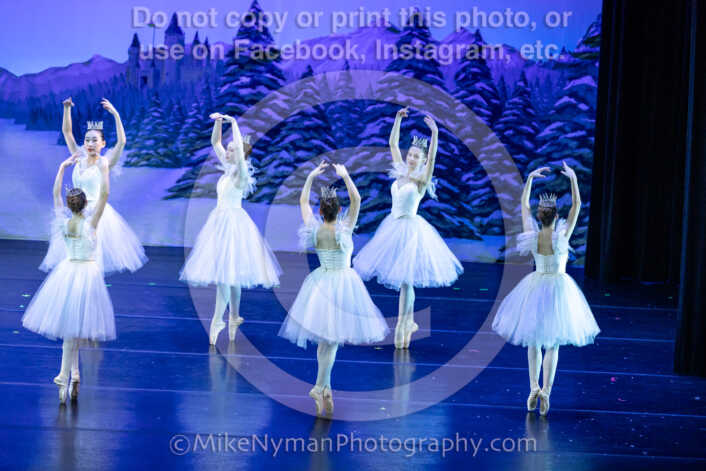 20251129194616-R62-130675