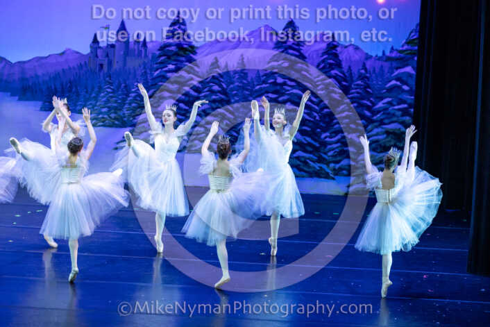 20251129194617-R62-130677