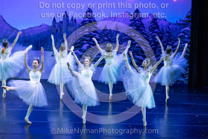 20251129194621-R62-130679