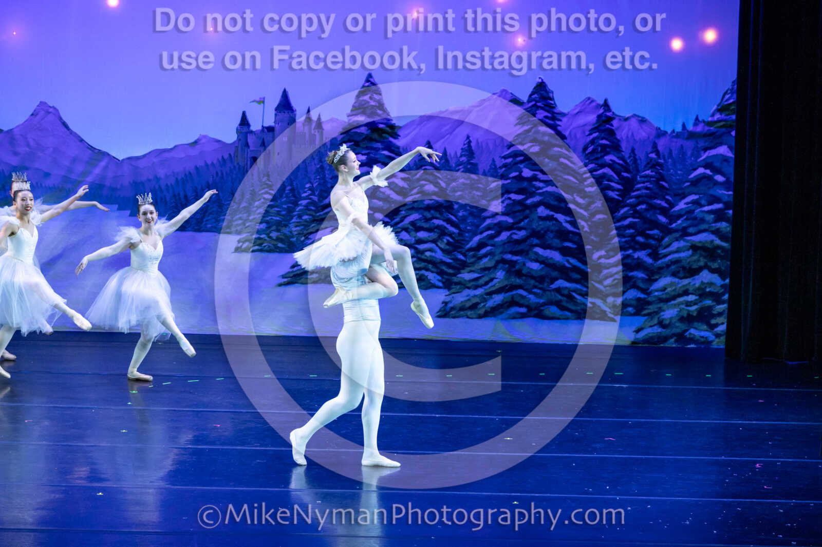 20251129194820-R62-130788