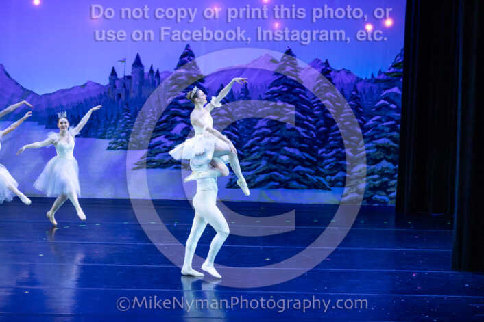 20251129194820-R62-130789