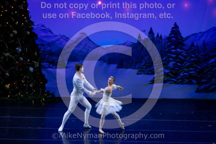 20251220184255-EQ7A1003