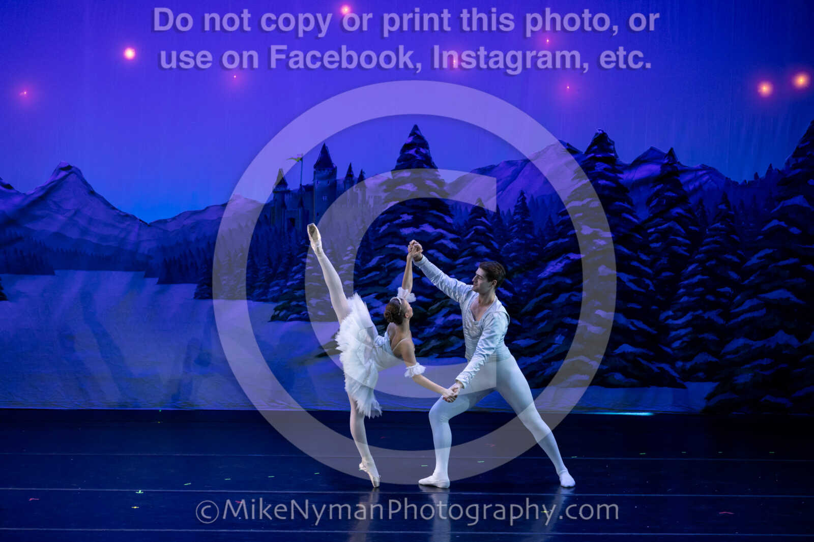 20251220184307-EQ7A1009