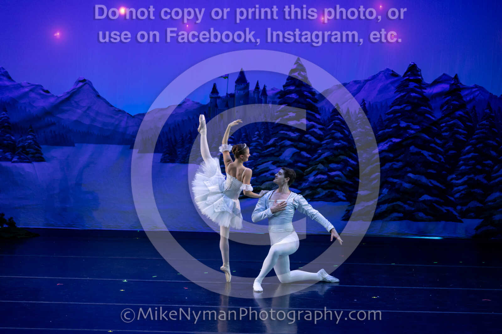 20251220184344-EQ7A1031