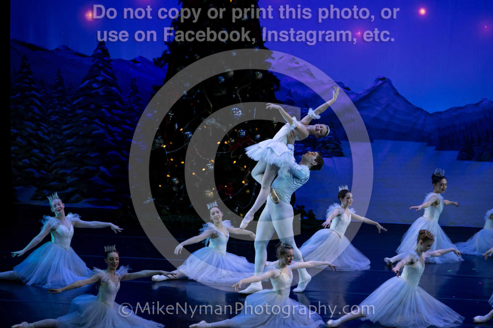 20251220184620-EQ7A1065