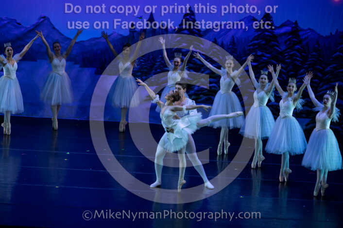 20251220184636-EQ7A1076