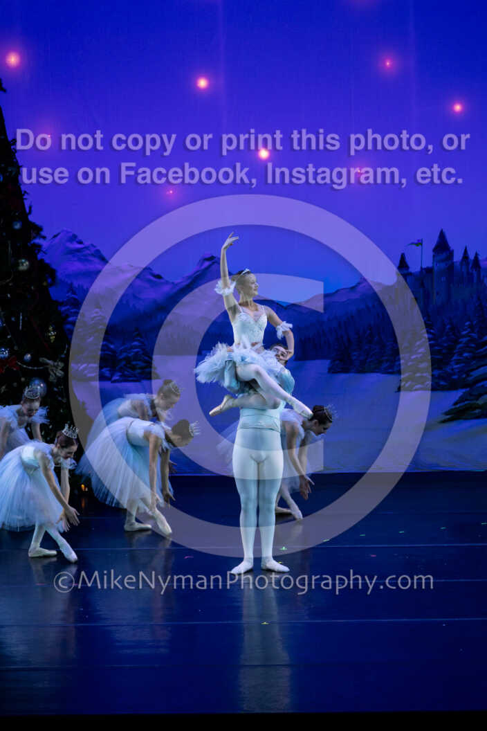 20251220184757-EQ7A1154