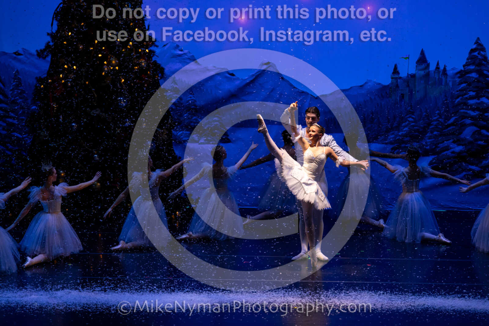 20251220184945-EQ7A1251