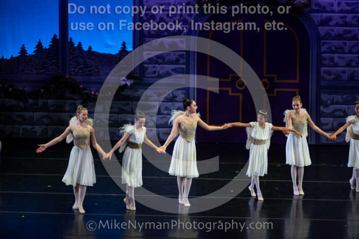 20251129141706-R3-592277