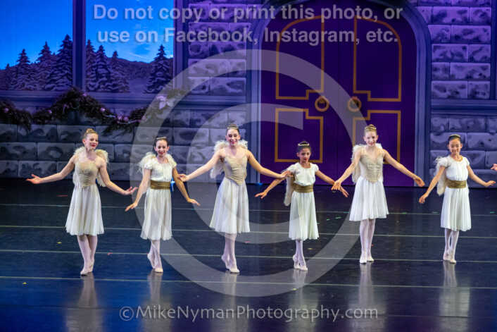 20251129201209-R62-130833