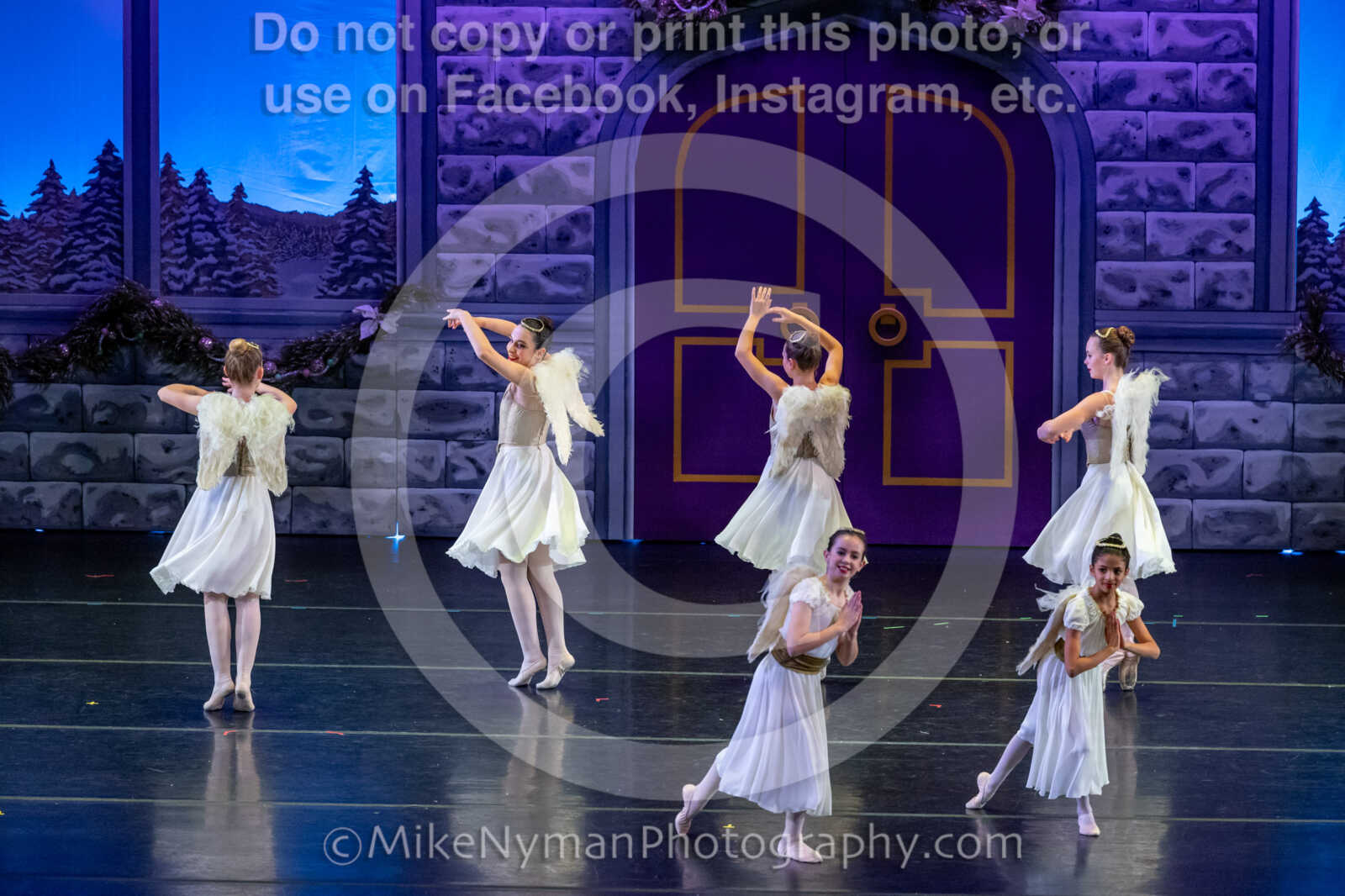 20251129201216-R62-130842