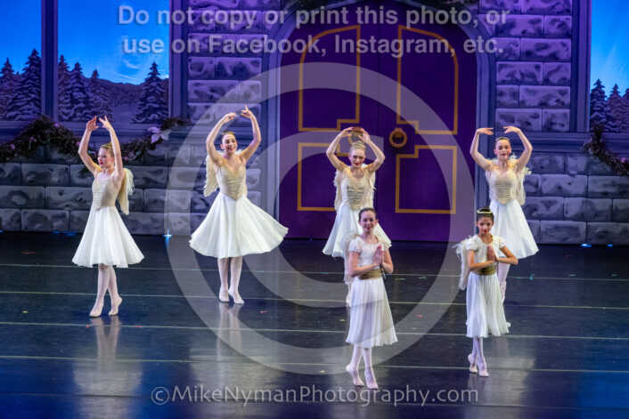 20251129201217-R62-130844