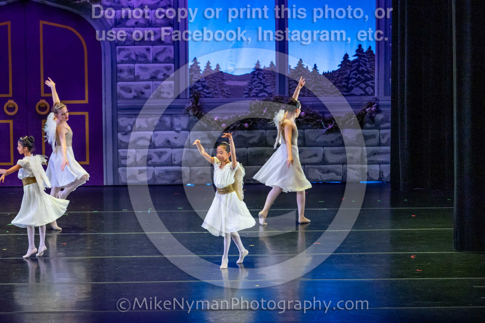 20251129201250-R62-130882