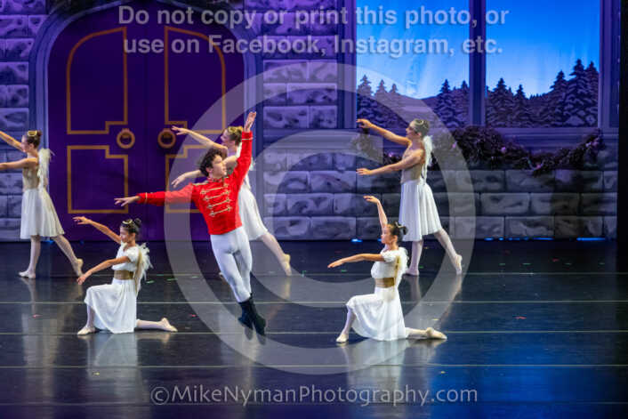 20251129201256-R62-130886