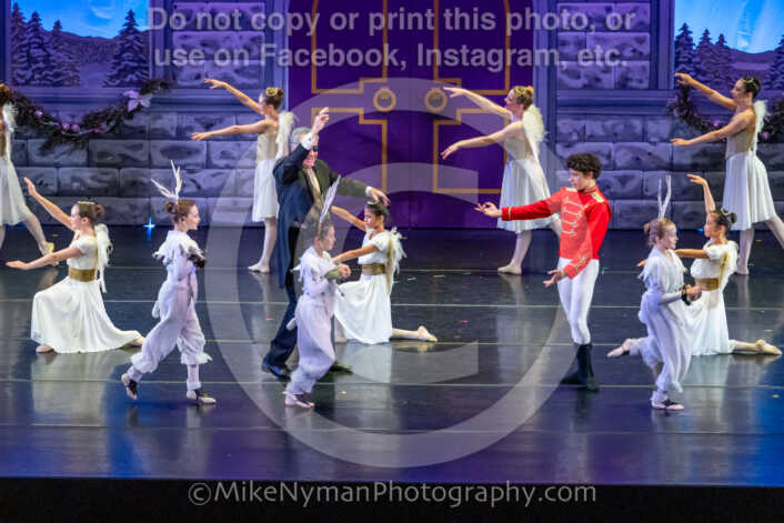 20251129201259-R62-130891