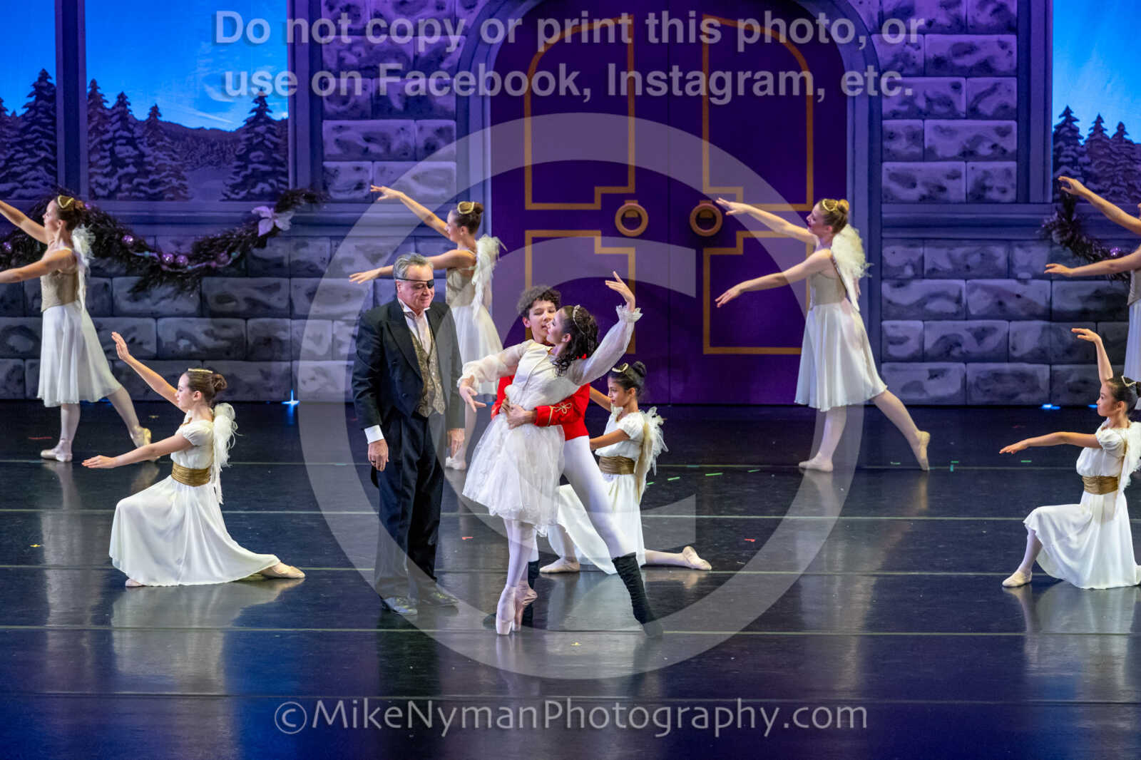 20251129201303-R62-130896