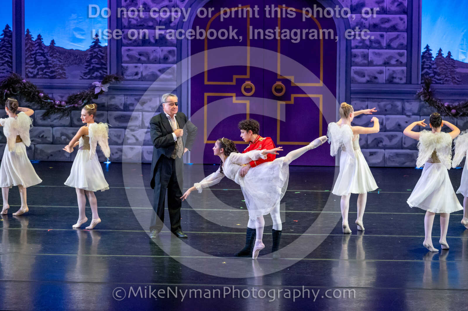 20251129201352-R62-130935