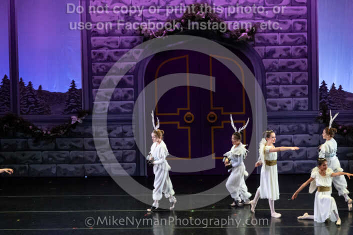 20251220191315-EQ7A1351